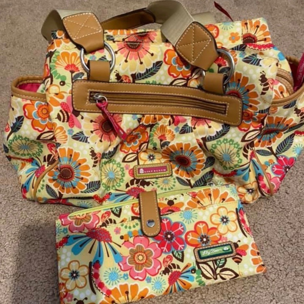 Lily bloom purse and wallet